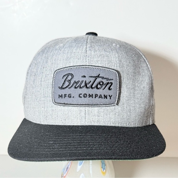 Brixton Other - Brixton Light Gray and Black Logo Cap